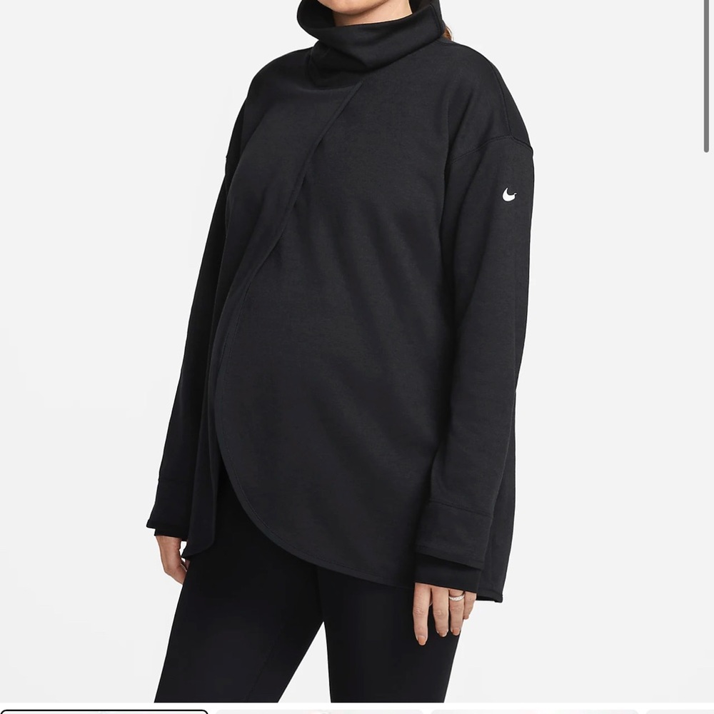 COPY - Nike maternity pull over size small